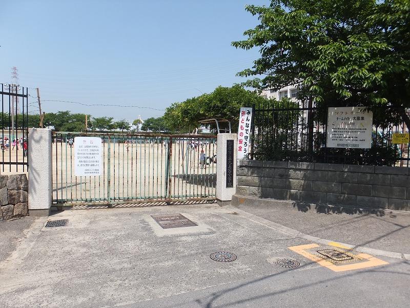 Primary school. Amaminishi until elementary school 1220m