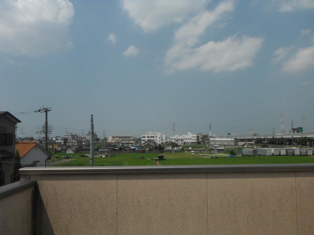 View photos from the dwelling unit. View from the third floor