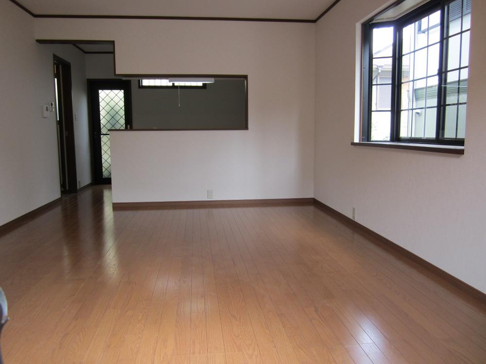 Living. Indoor (10 May 2013) Shooting