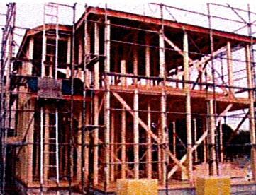 Construction ・ Construction method ・ specification. "Wooden construction method" is the foundation, Pillar, In construction method to build a house of the skeleton, such as a beam in the axis of the tree, For more than 1000 years, Improvement ・ I have repeated the development. The junction mounting the reinforcement hardware, Such as on the floor to use the structural plywood, Strong earthquake resistance ・ We have to demonstrate the durability.