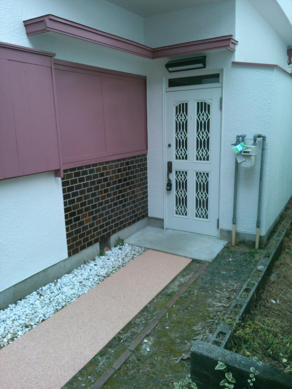 Local appearance photo. Local (February 2013) Shooting