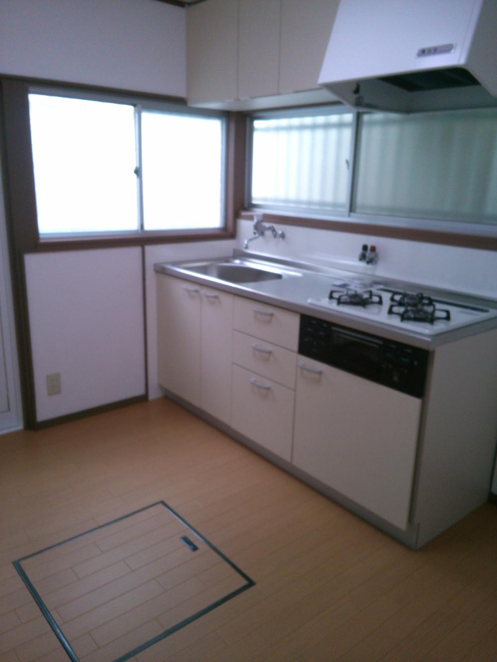 Kitchen. Indoor (February 2013) Shooting