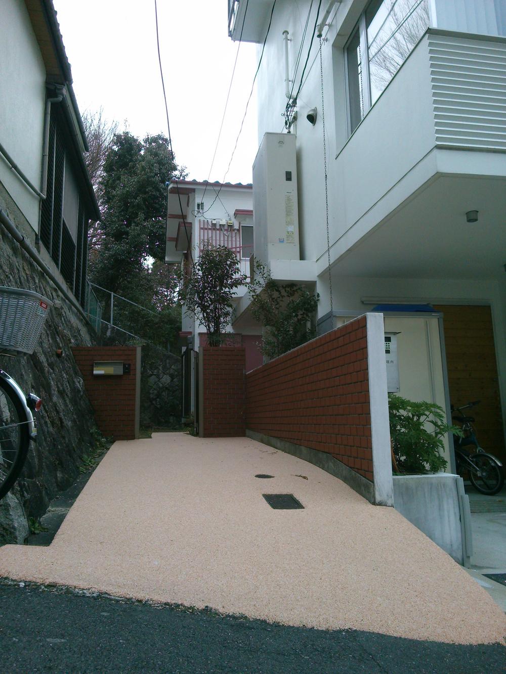 Local appearance photo. Local (February 2013) Shooting