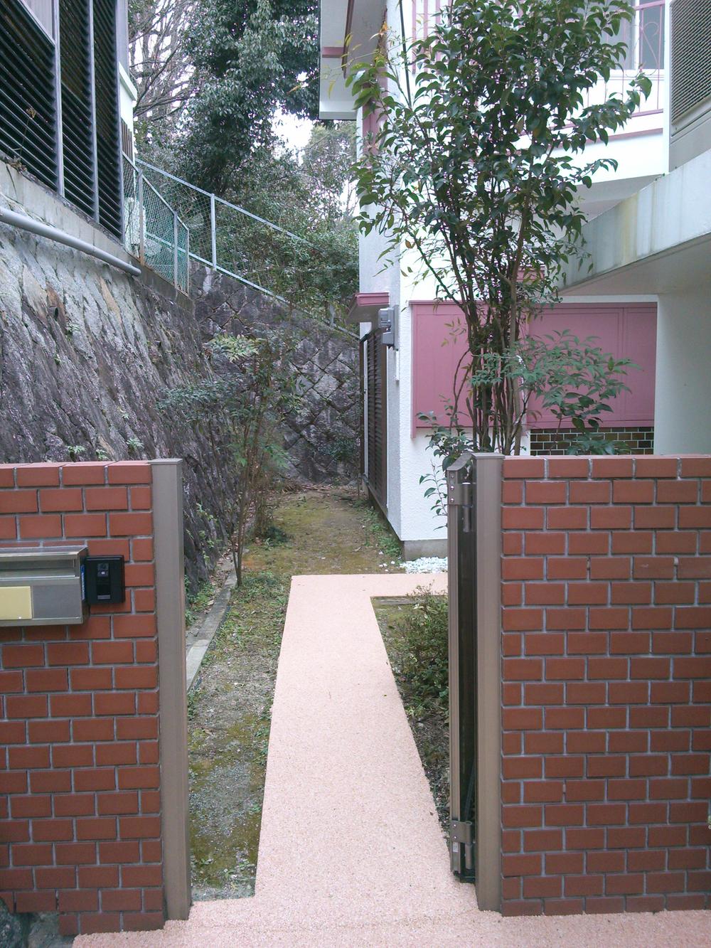 Local appearance photo. Local (February 2013) Shooting