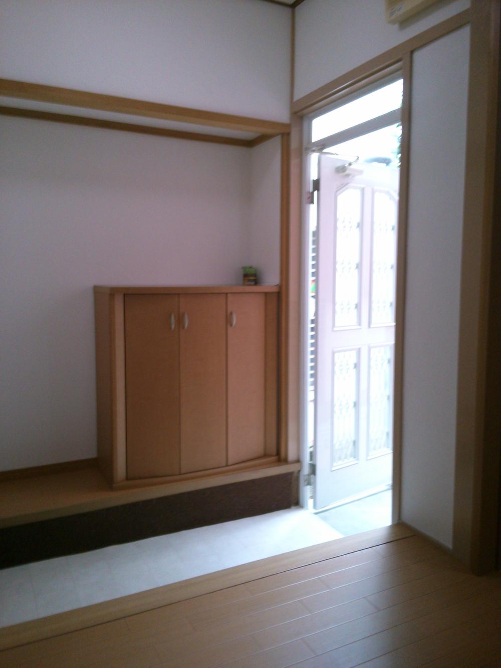 Entrance. Local (February 2013) Shooting