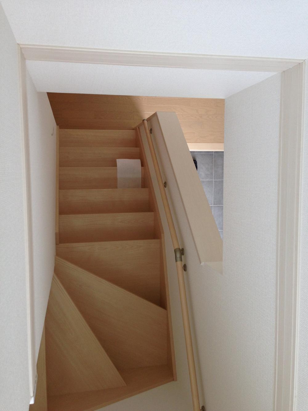 Other introspection. Indoor (September 2013) Shooting