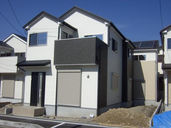 Other local. No. 3 land building appearance