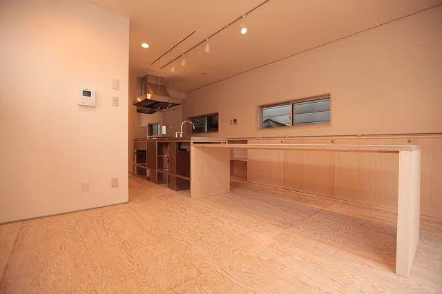 Same specifications photos (living). Building image example