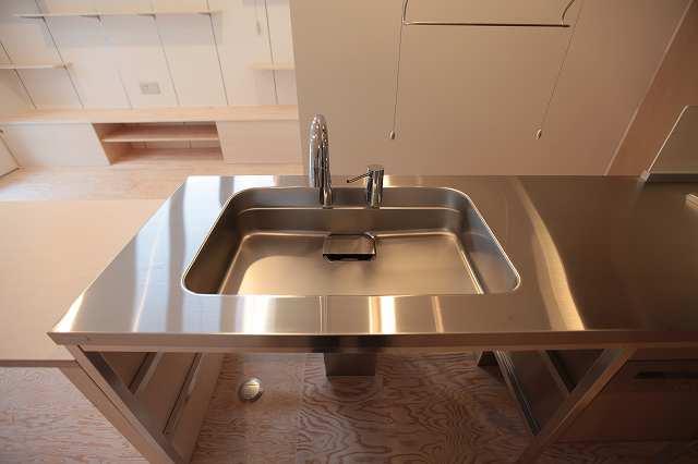 Same specifications photo (kitchen). Building image example