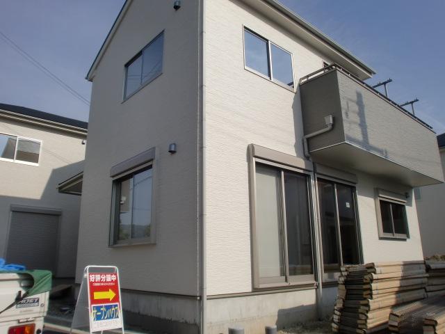 Local appearance photo. Building 2 (November 2013) Shooting