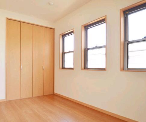 Other introspection. Example of construction TV with intercom