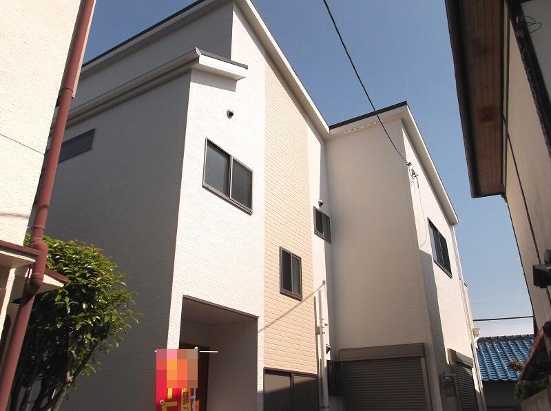 Local appearance photo