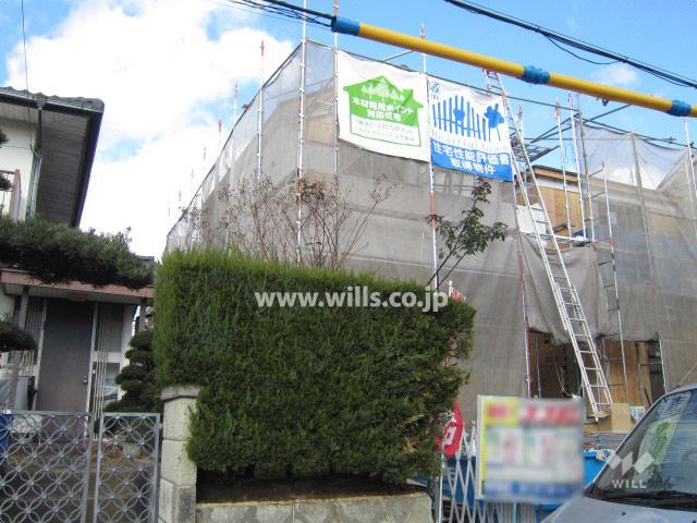 Local appearance photo. Local (12 May 2013) Shooting