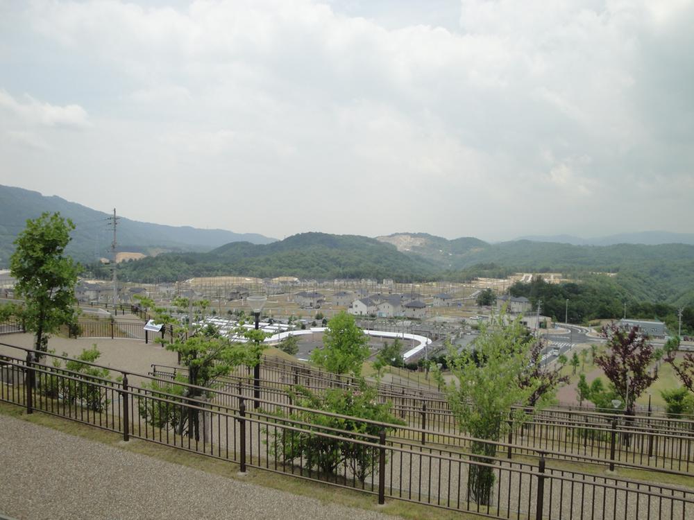 Sale already cityscape photo. Sale already the city average