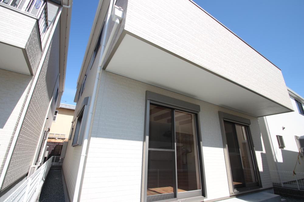 Local appearance photo. Precisely because we want to grant your real live ease, It stuck to the "simple".