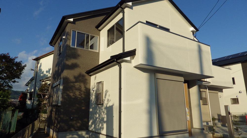 Local appearance photo. No. 1 destination