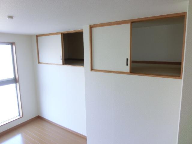 Non-living room. Local (April 2013) Shooting