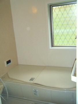 Bathroom. Indoor (10 May 2013) Shooting