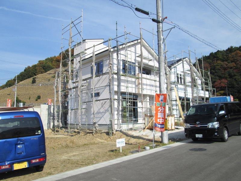 Model house photo. Model house No. 8 locations ・ No. 9 areas