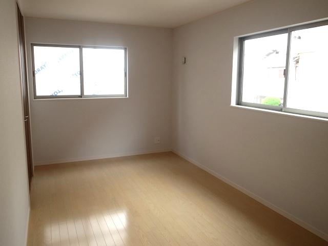 Non-living room. Indoor (July 2013) Shooting