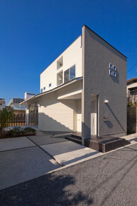 Building plan example (exterior photos). Appearance also will propose a favorite image of the plan