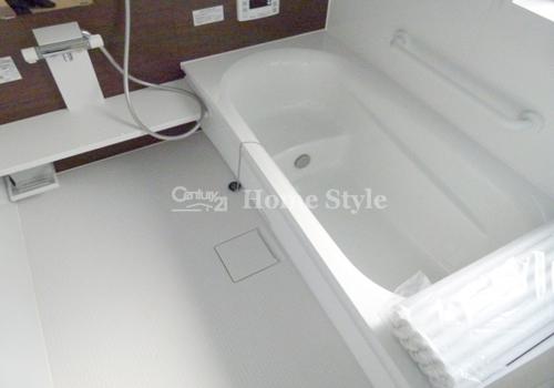 Bathroom. Bathroom spacious 1 pyeong size