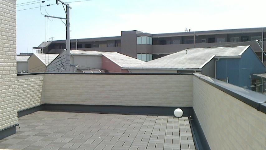 Other local. Multipurpose space, +1 Living