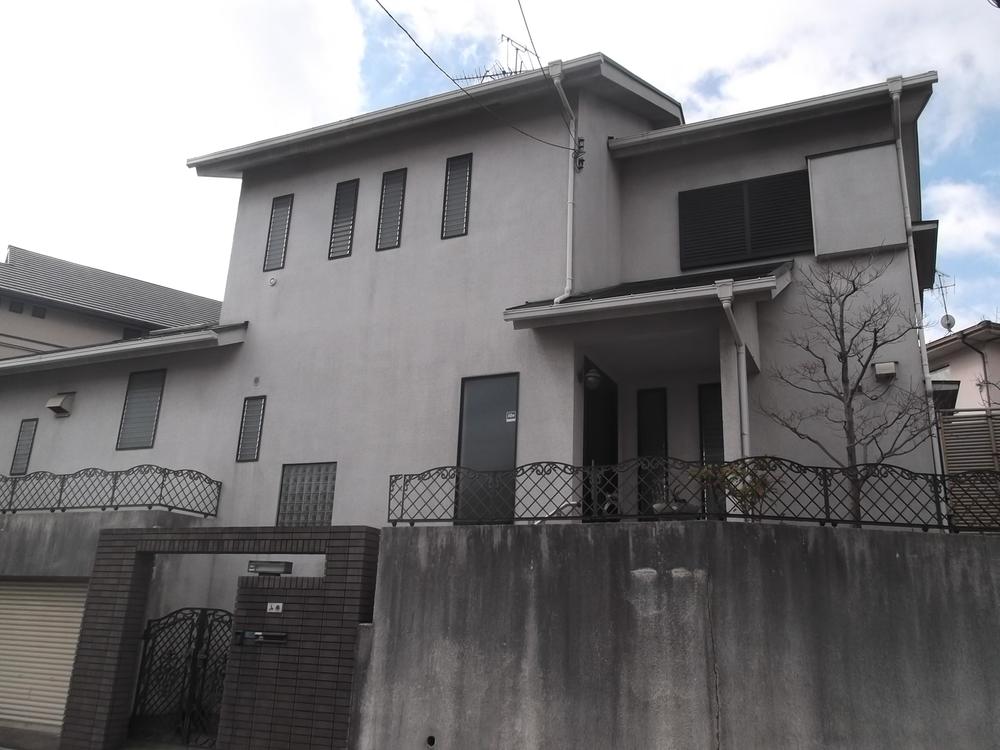 Local appearance photo. Local (12 May 2013) Shooting