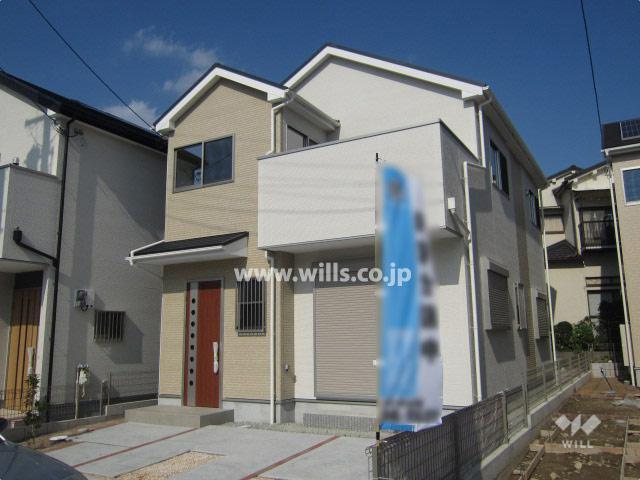 Local appearance photo. Local (11 May 2013) Shooting