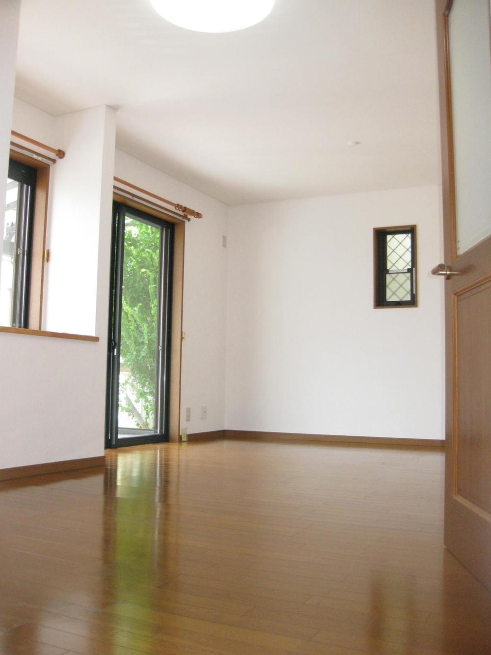 Living. Indoor Cross Chokawa It is beautiful in the pre-house cleaning.  ◆ The living have floor heating