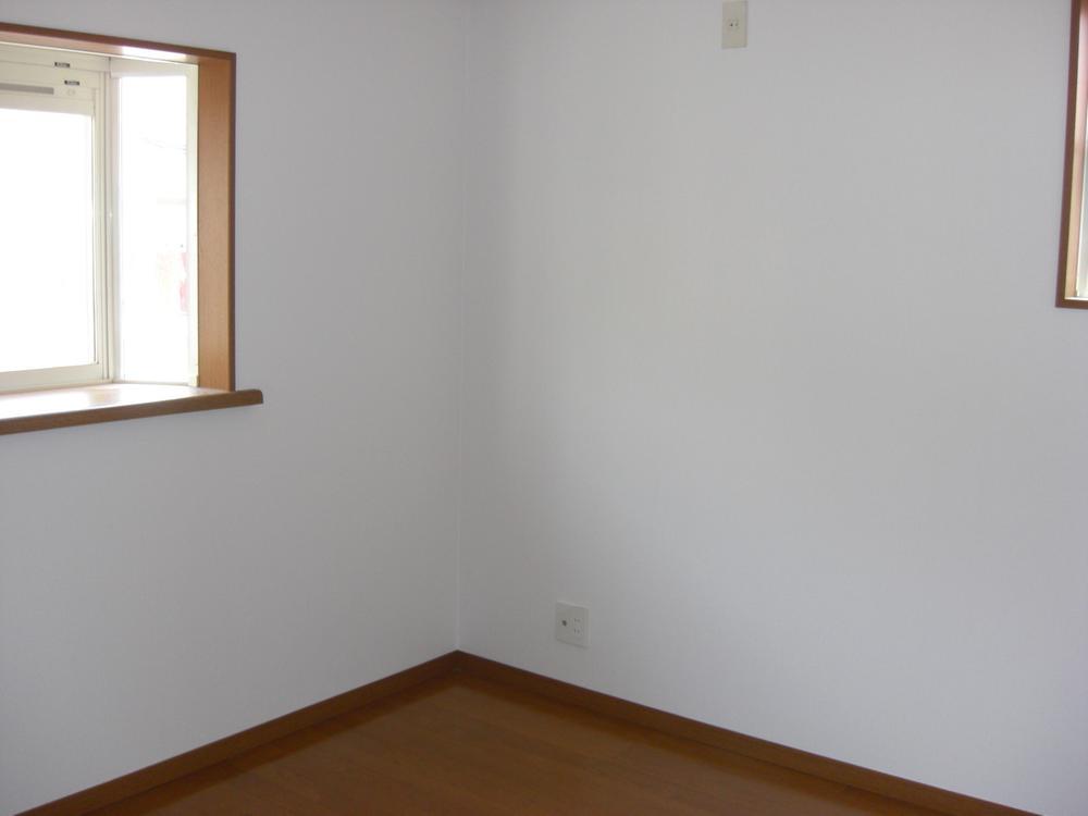 Non-living room. Clean in the room renovated