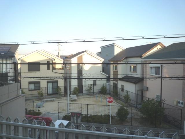 View photos from the dwelling unit. View of the east side