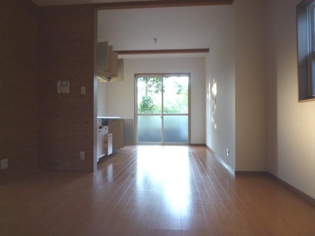 Living. Indoor (12 May 2013) Shooting