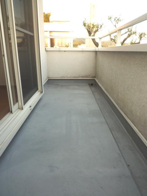 Balcony. Indoor (12 May 2013) Shooting