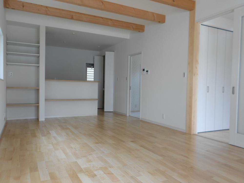 Living. Indoor (07 May 2013) Shooting