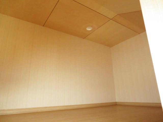 Other. Attic storage part