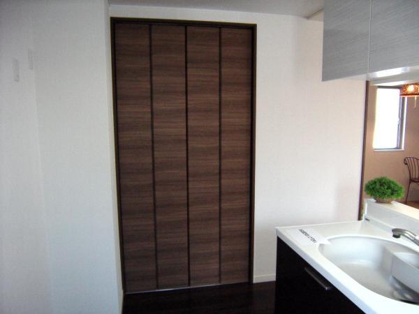 Receipt. Convenient storage of kitchen horizontal