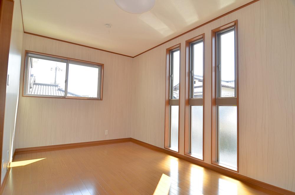 Model house photo. Example of construction (Western-style 2)