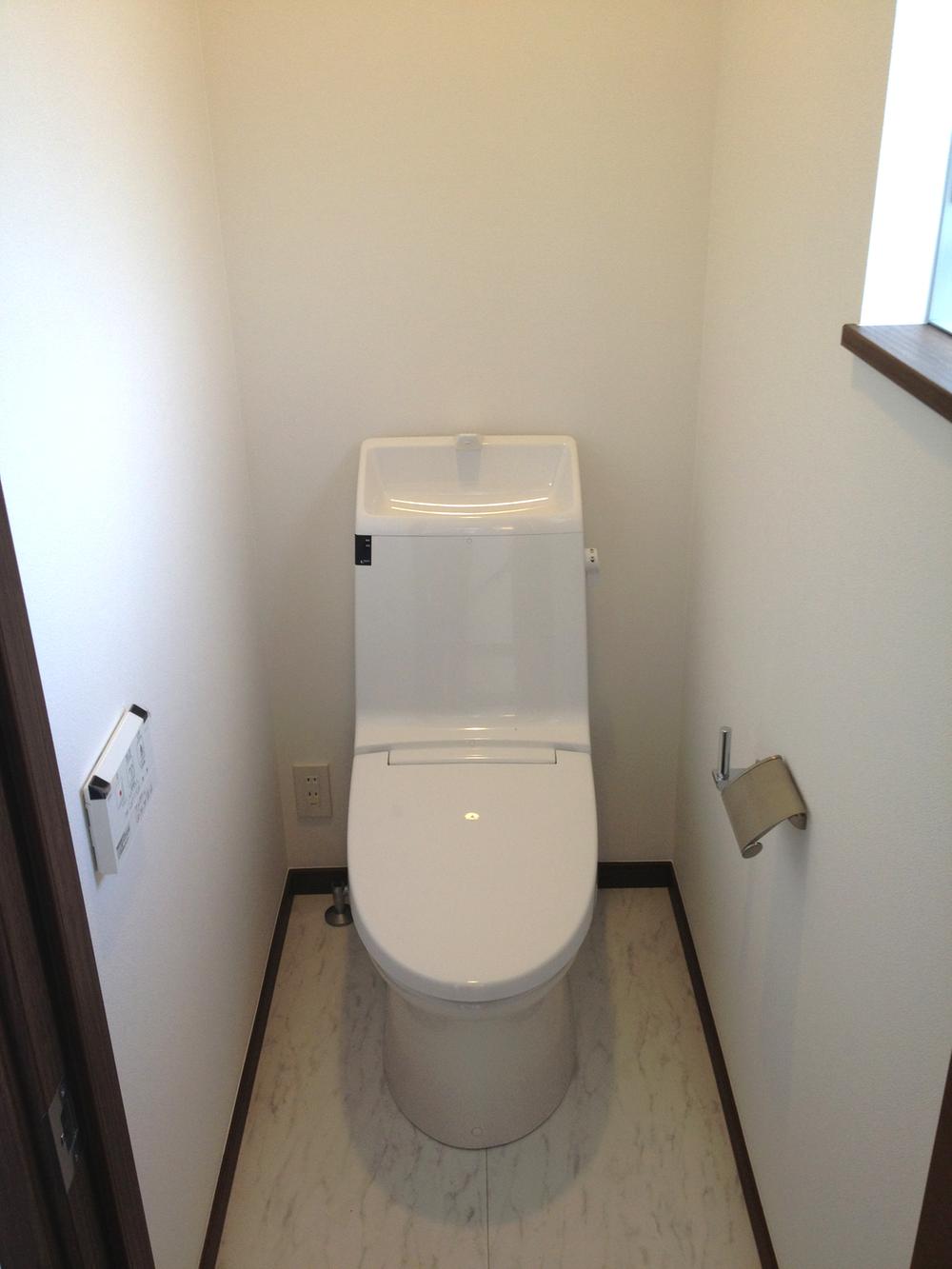 Building plan example (introspection photo). Model house toilet