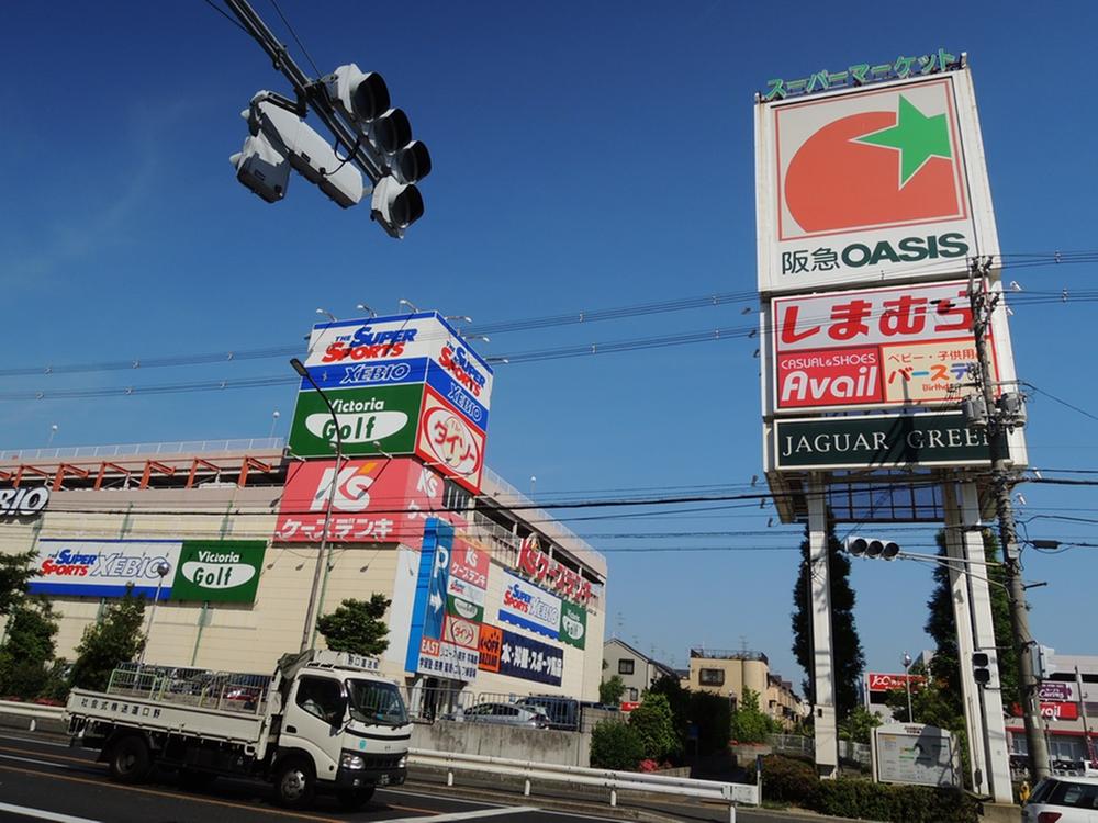 Shopping centre. 611m to the Fashion Center Shimamura Jaguar Town shop