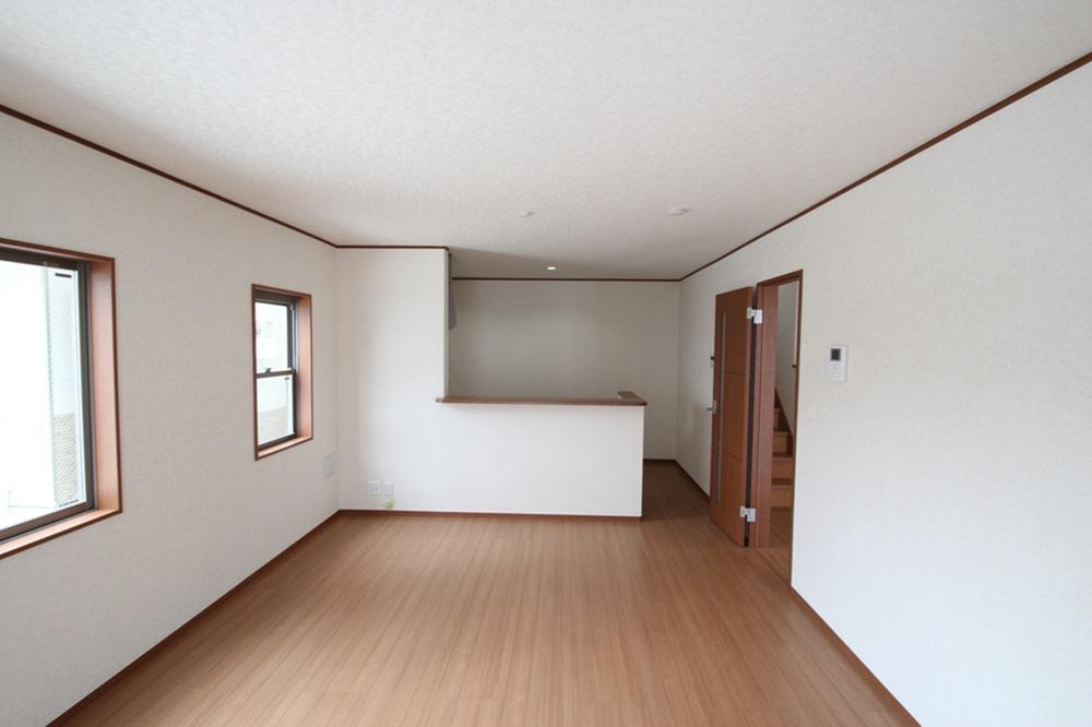 Living. No. 2 place is a living.