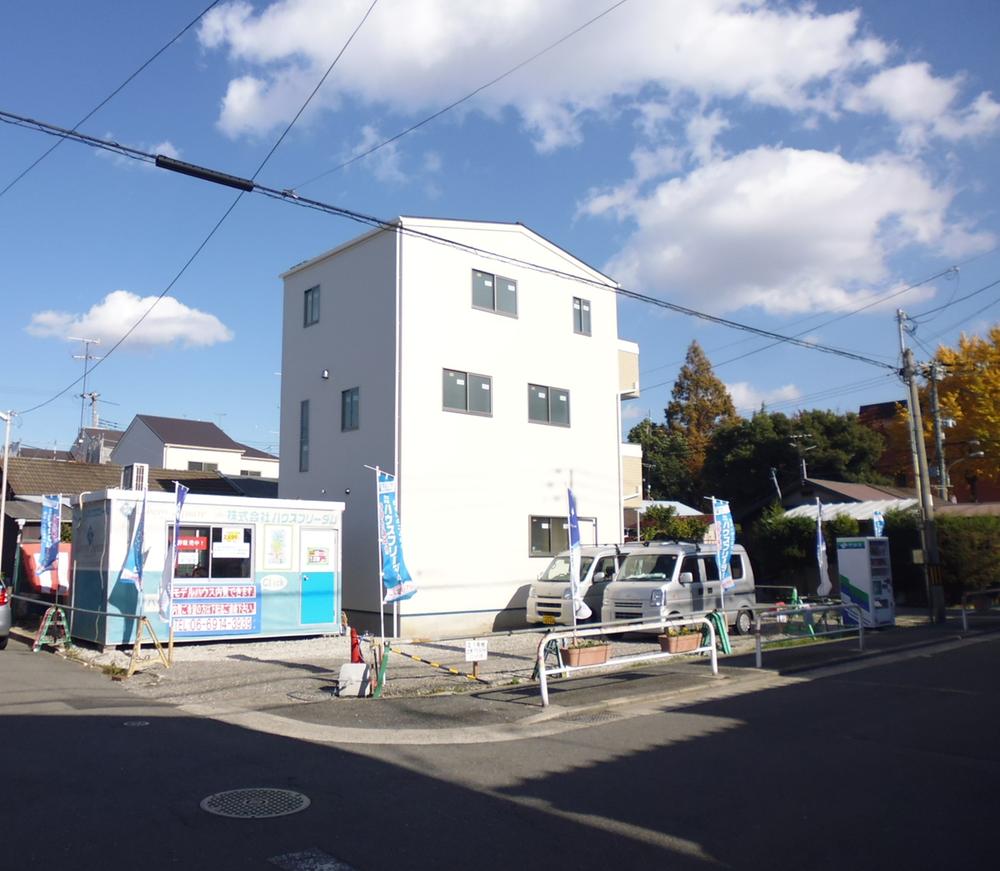 Local land photo. And since they are already installed also local photo information office of "libero Square Minamiterakata II", Please join us feel free to.