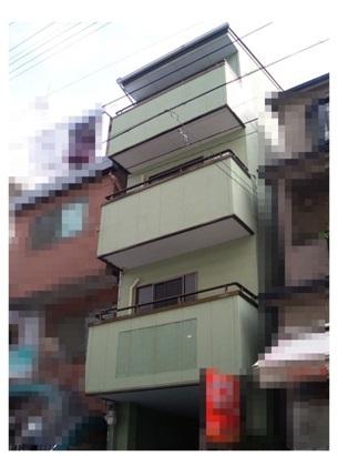 Local appearance photo. Steel 4-story! 