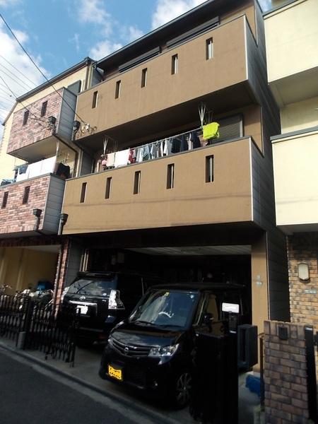 Local appearance photo