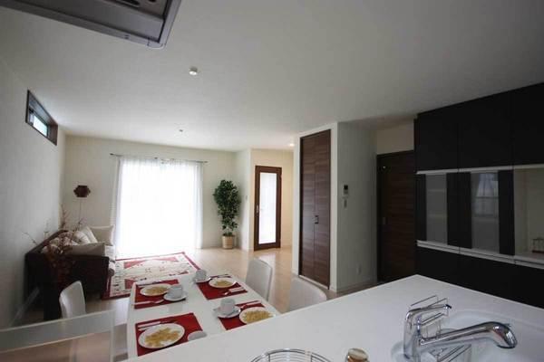 Same specifications photo (kitchen). It will be seen how the child while cooking because it is face-to-face kitchen ☆