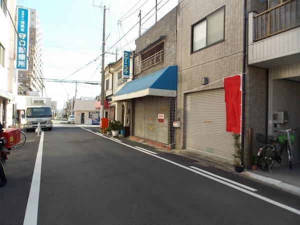 Local photos, including front road