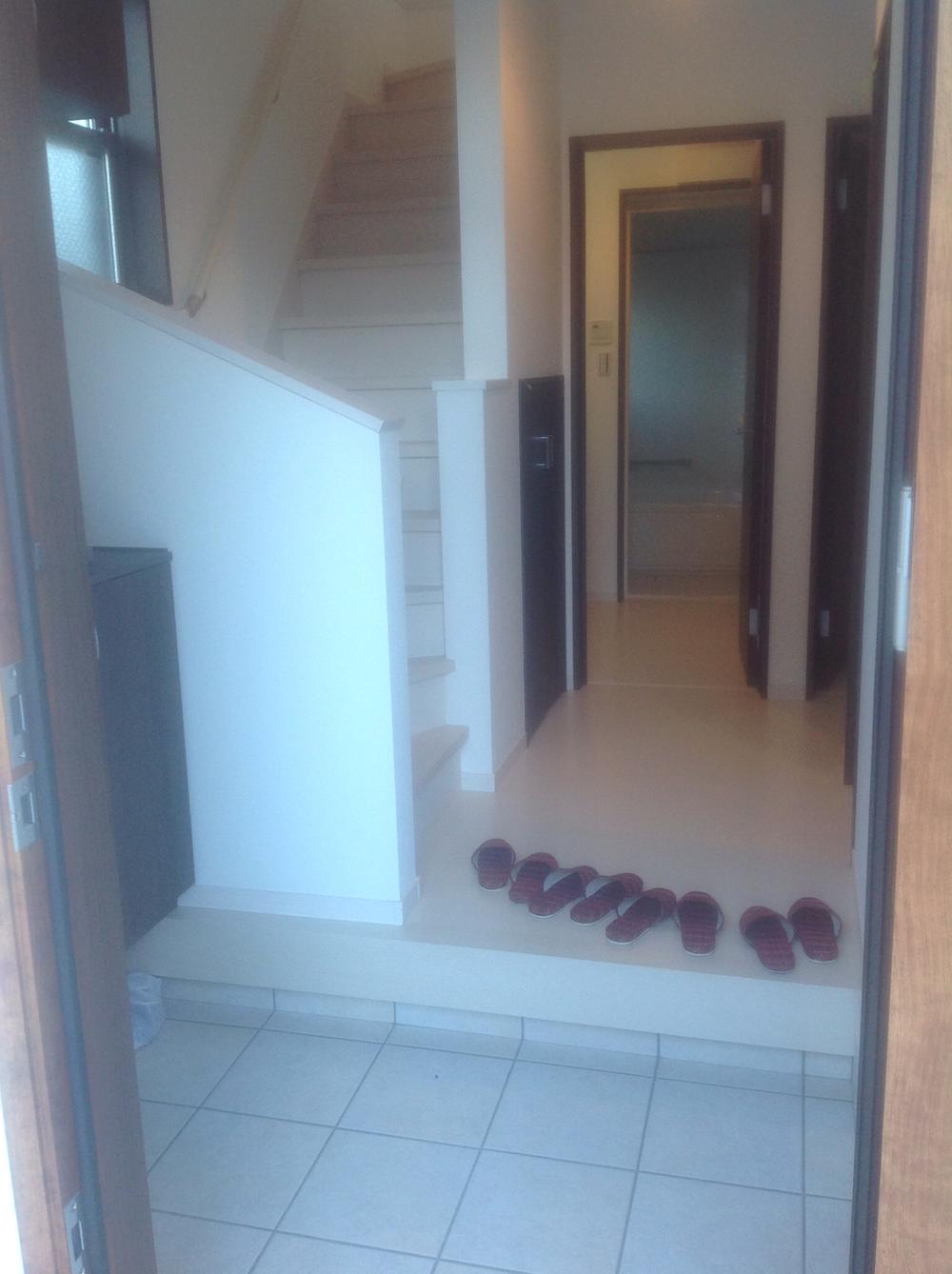 Same specifications photos (Other introspection)