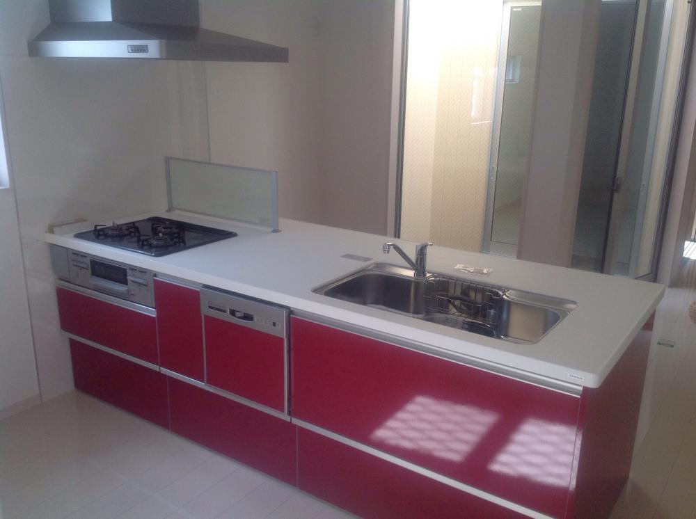 Same specifications photo (kitchen)