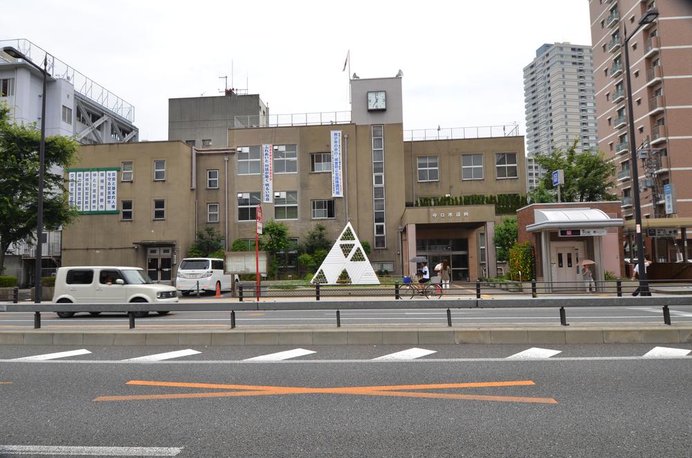 Government office. Moriguchi 1299m to city hall