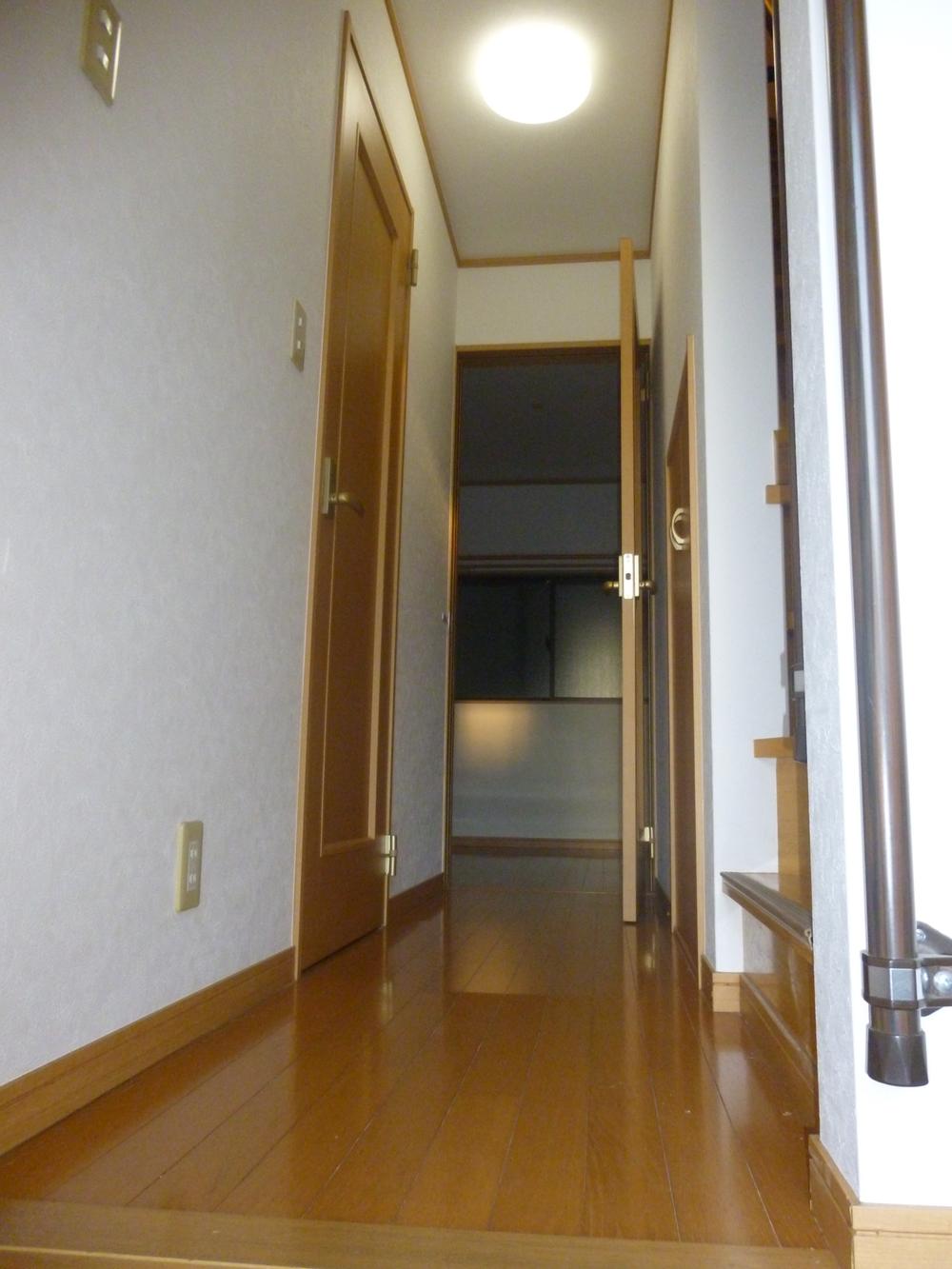 Entrance. Shiny even Hall